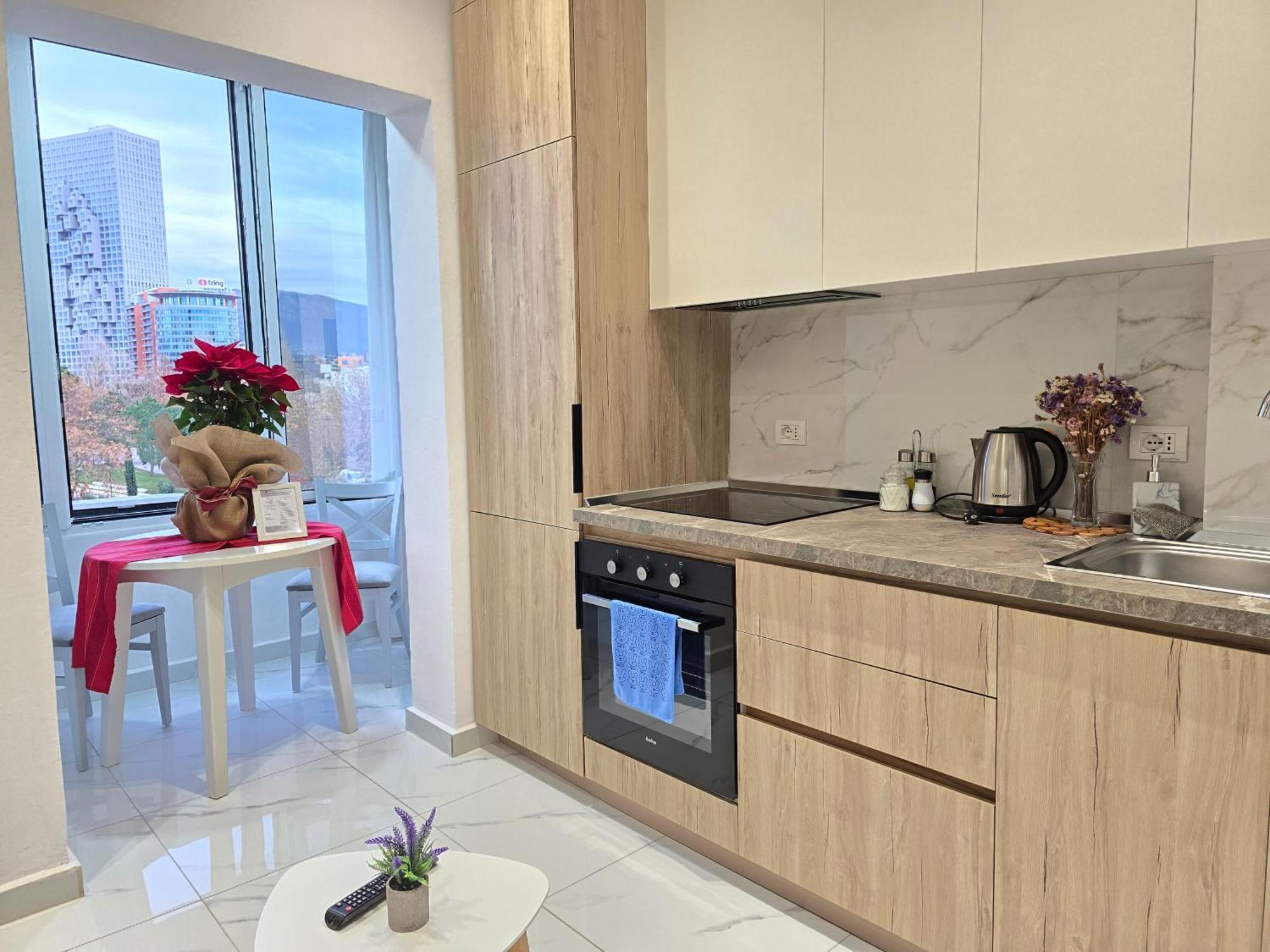 Central Tirana Apartment Getaway ภายนอก รูปภาพ